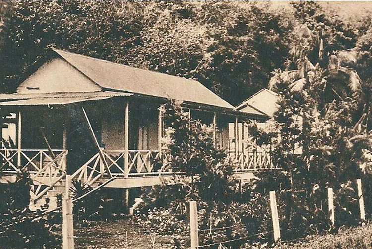 La maison des infirmières de la léproserie d'Orofara vers 1960