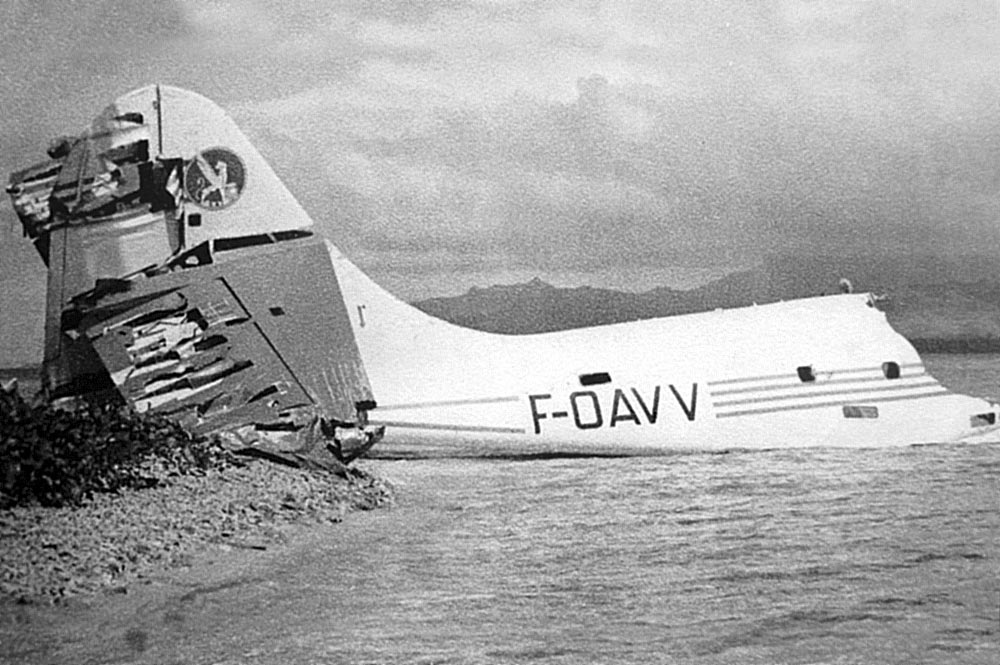 Epave du Catalina F-OAVV à Raiatea en février 1958