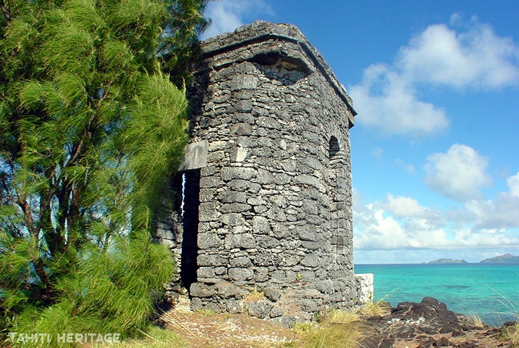 Tour du cap Mata Kuiti à Aukena © Tahiti Heritage / Olivier Babin