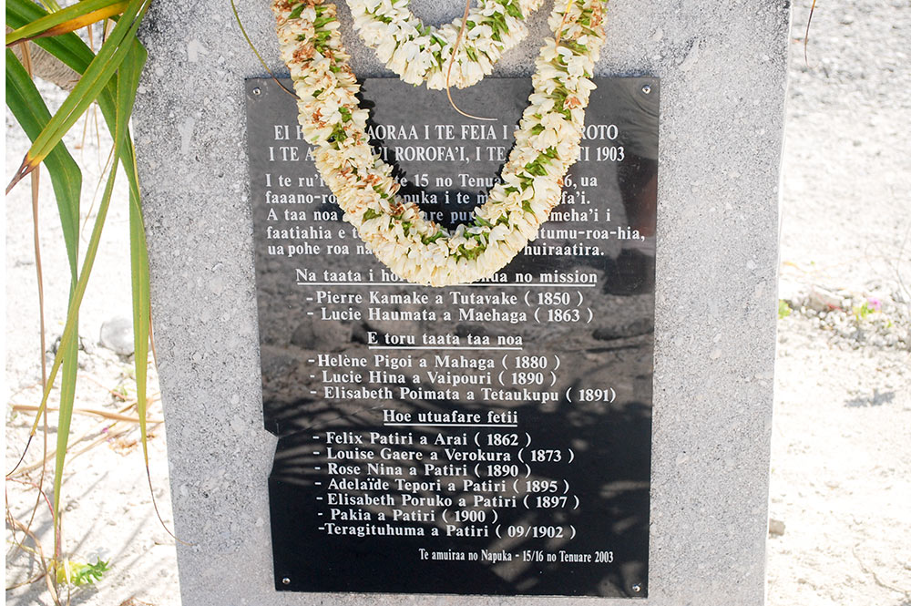 Monument aux victimes des cyclones, Napuka