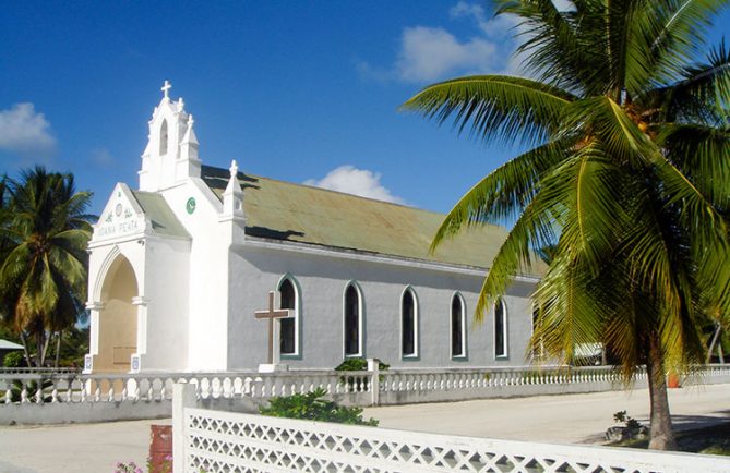 Eglise Jeanne d'Arc de Puka Puka © Tahiti Heritage