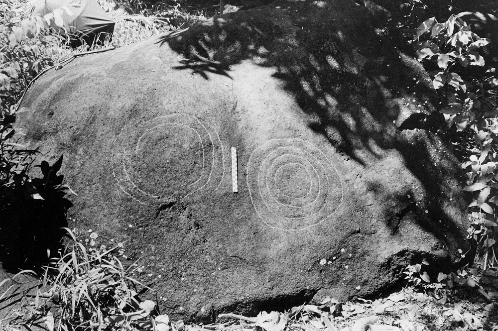 Pétroglyphe de Arue, Tahiti. Photo Heidy Baumgartner