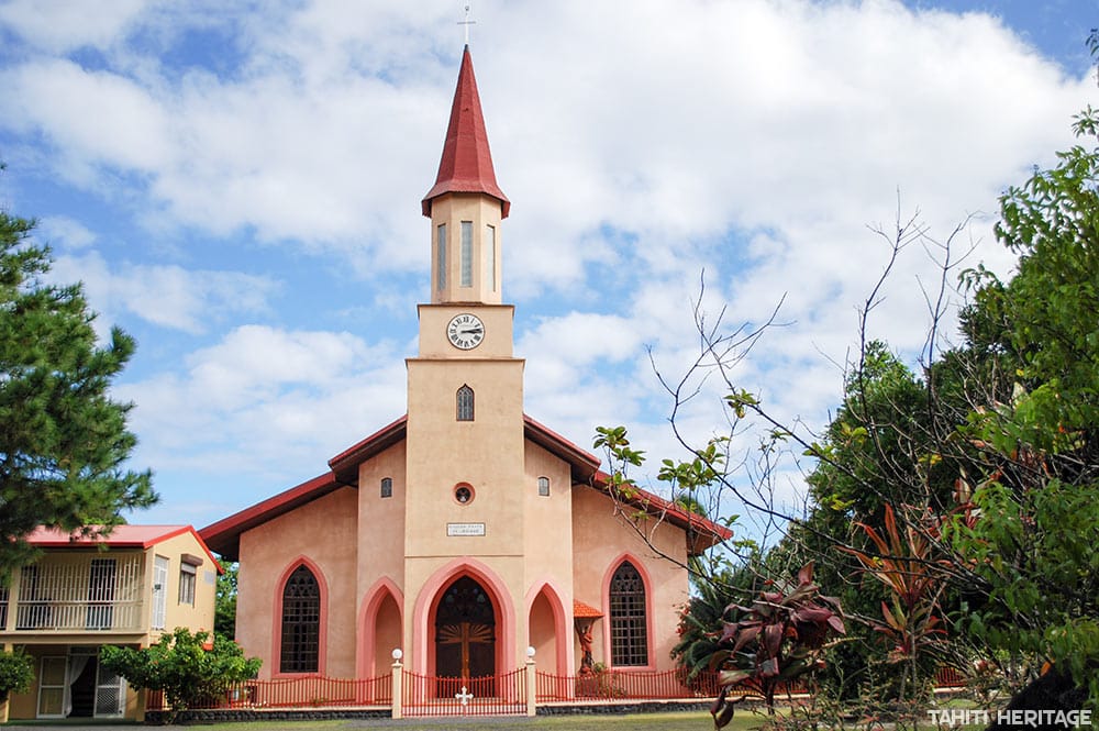 Eglise Saint-Michel de Papara © Tahiti Heritage