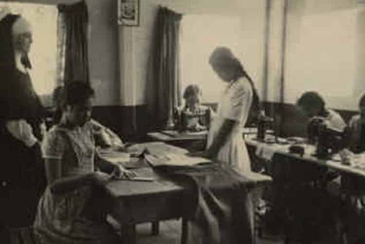 Ecoles des soeurs d'Atuona, Hiva Oa en 1926