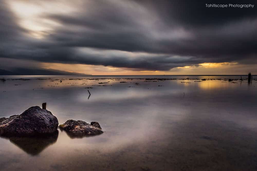 Mer calme. Photo Steve Kuo Tahitiscape Photography