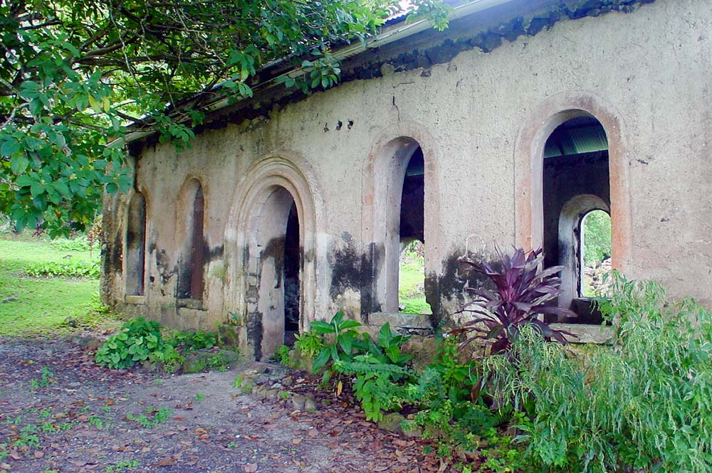 Chapelle St Agathe du couvent de Rouru, à Mangareva © Tahiti Heritage